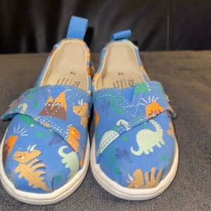 Tom’s Kids Blue Dinosaur Print Kids Shoes Size T5
